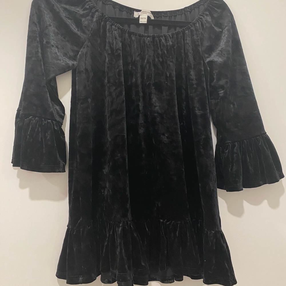 Black crushed velvet top - XS